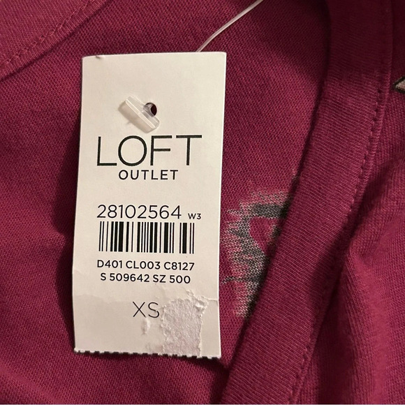 Ann Taylor LOFT Outlet Women XS Fuschia Long Sleeve Button Henley Floral Top - Picture 4 of 8